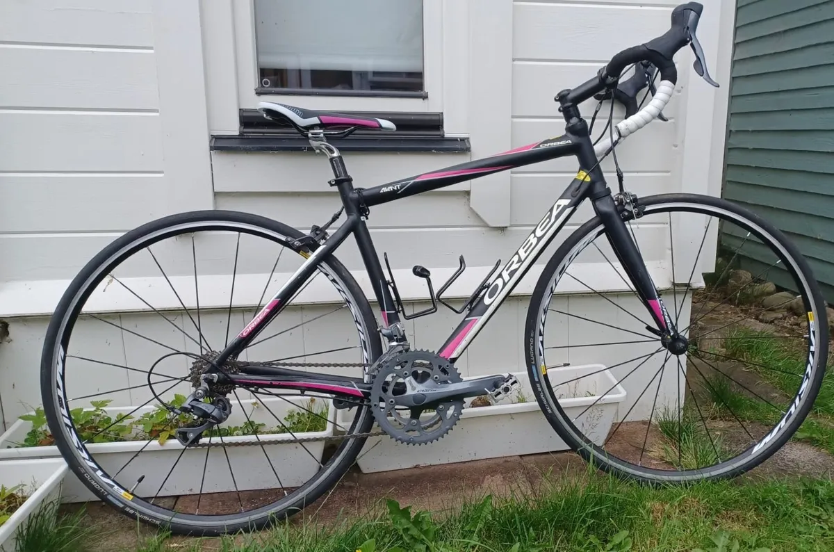 Orbea Avant Bicycle - Image 1