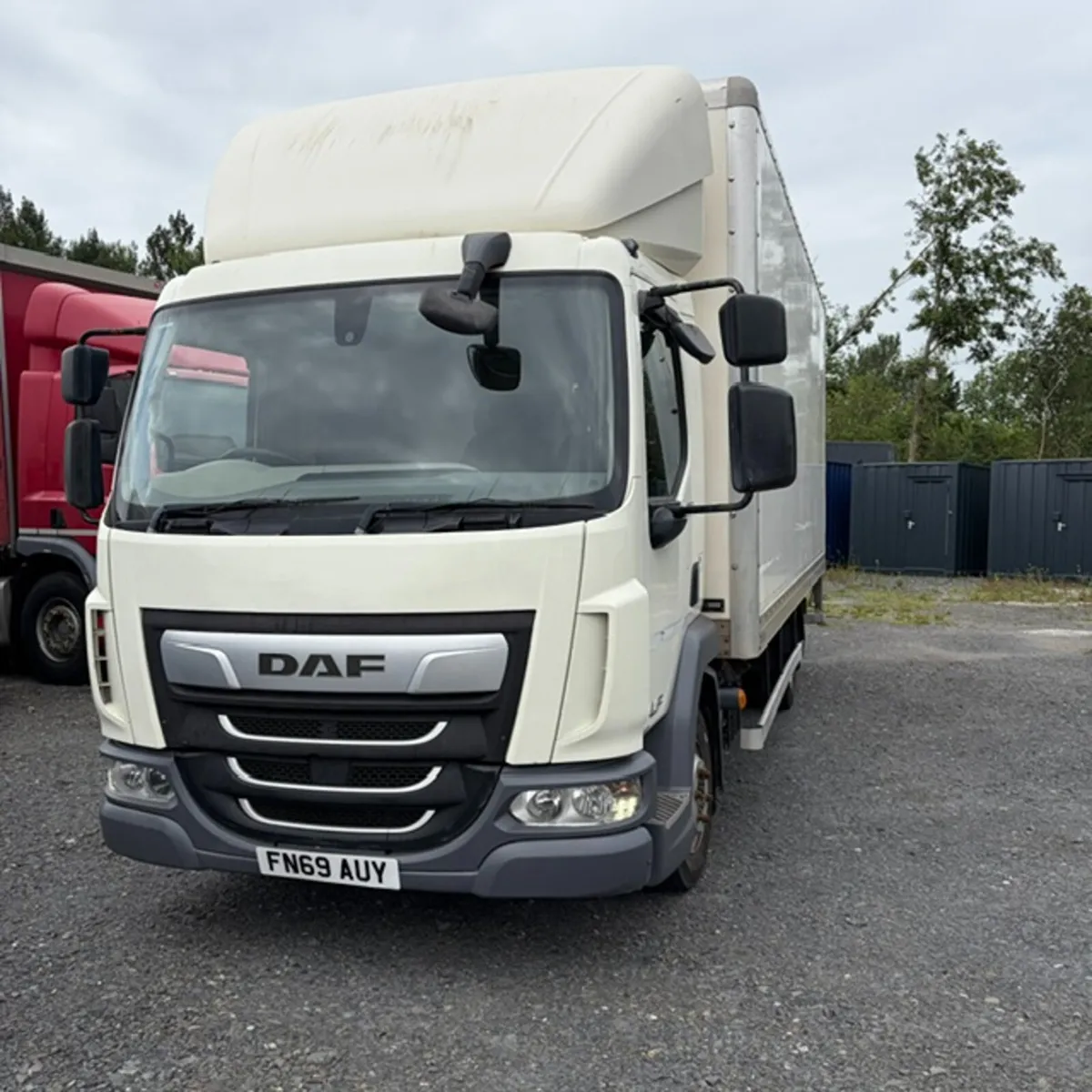 DAF LF 180 BOX VAN - Image 1