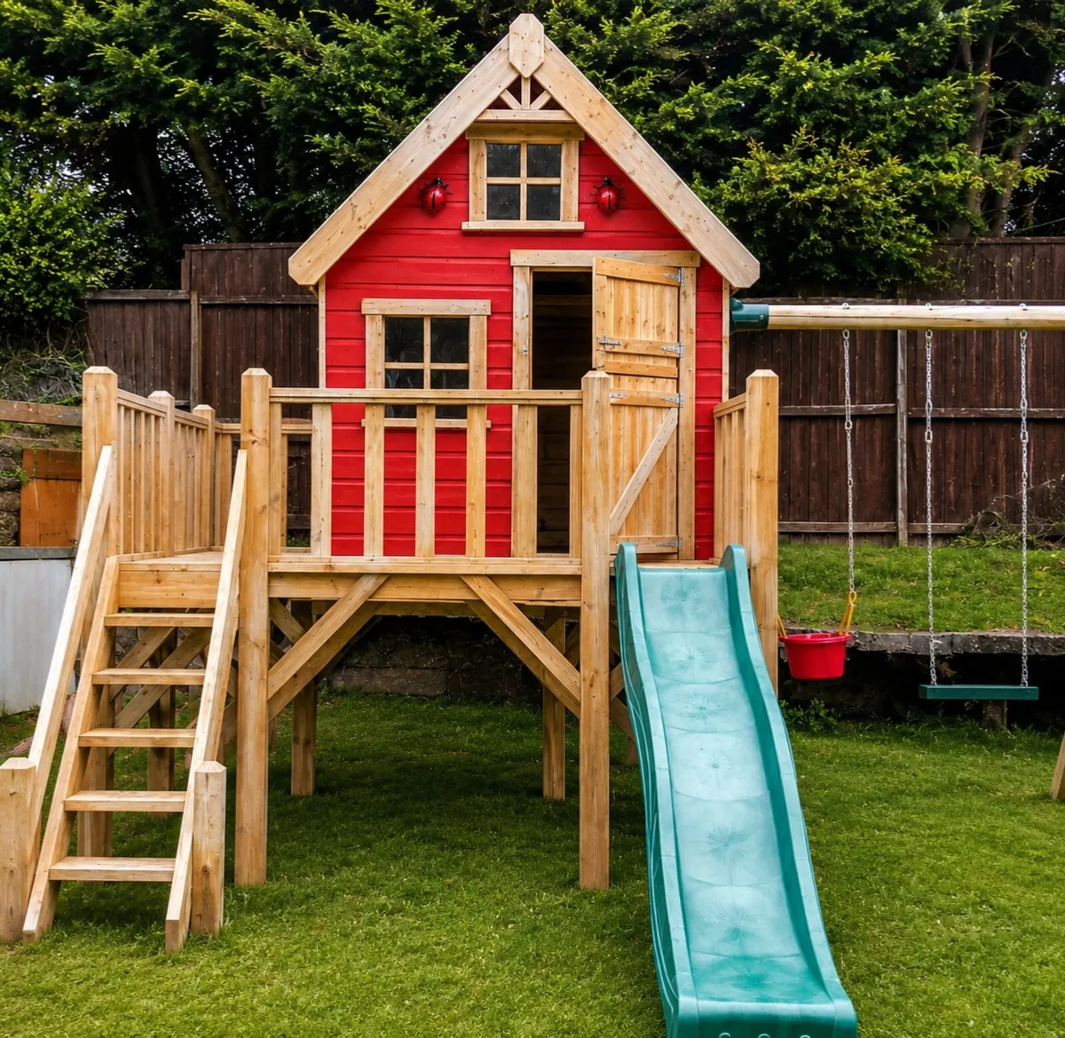 Bramblewood Tree House - Image 1