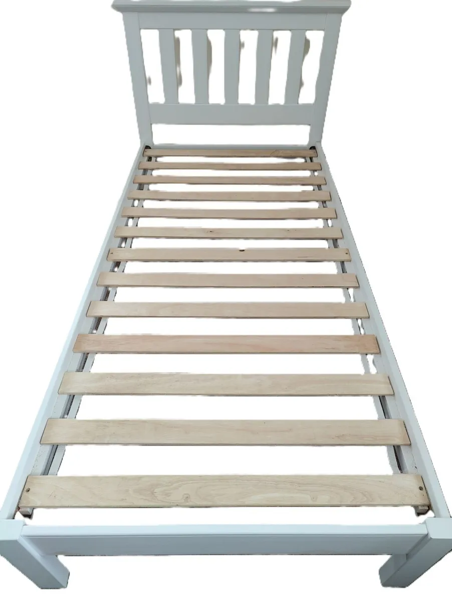 Single bed (frame & matress) - Image 2