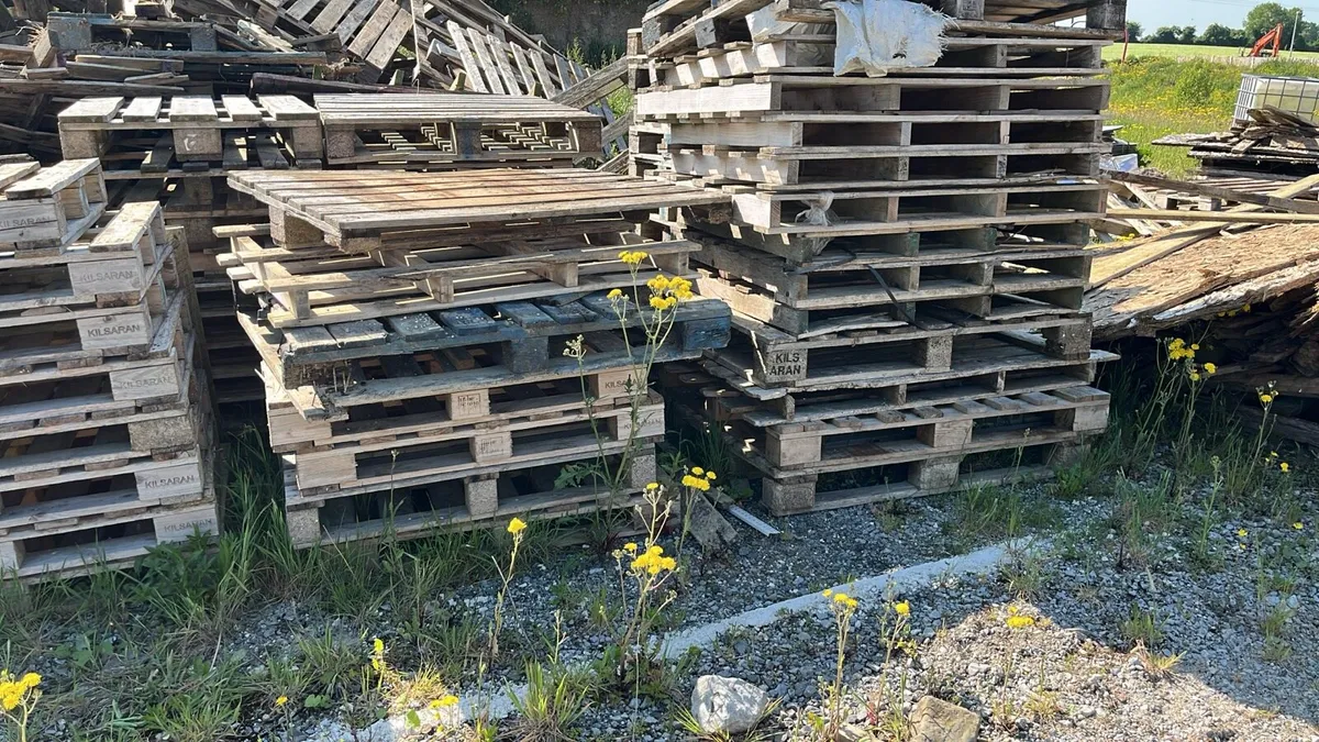 Pallets FREE TO TAKE !!!! - Image 4