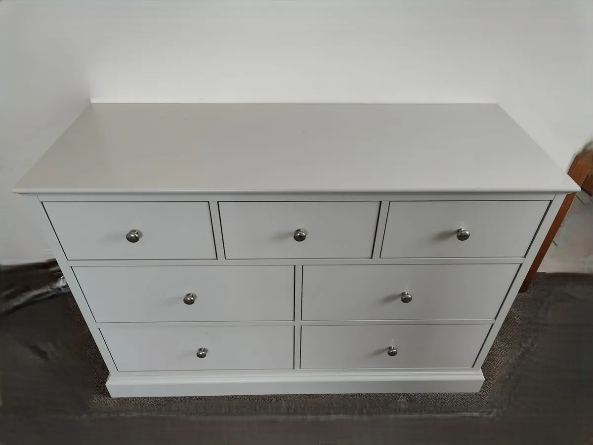 Chest of Drawers - Image 4