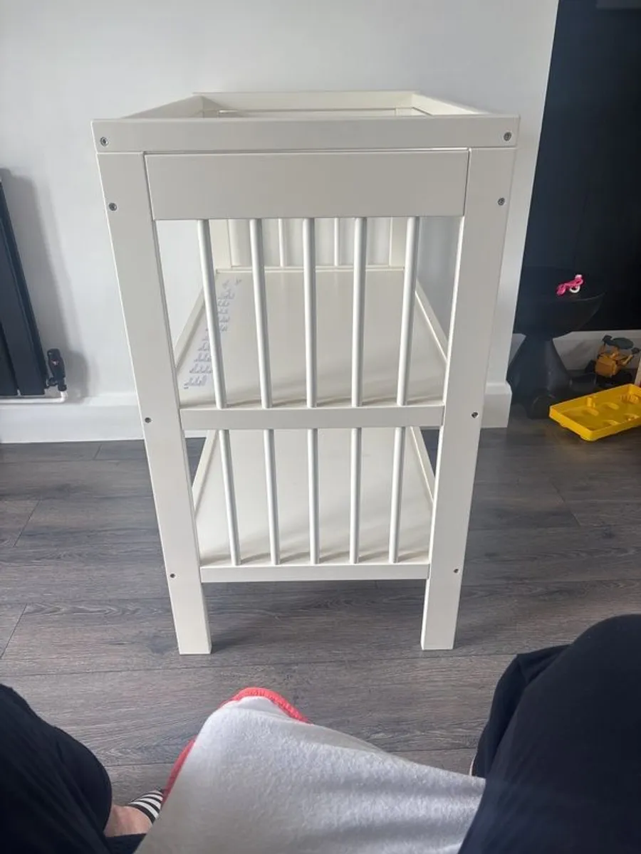 Baby changing/storage unit (like new) - Image 3