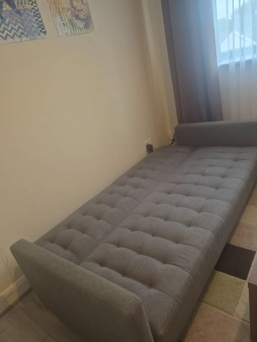 Sofa - Image 4
