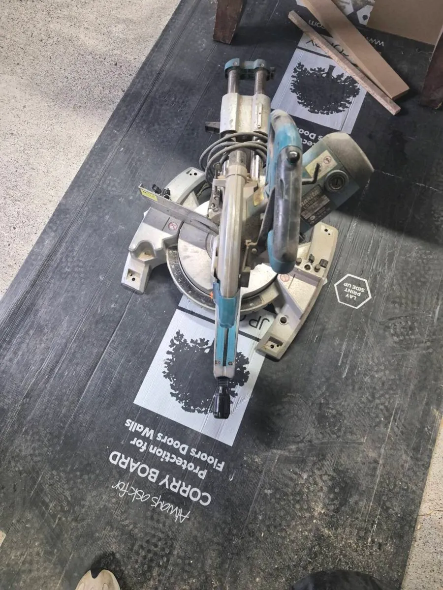 Mitre saw - Image 1