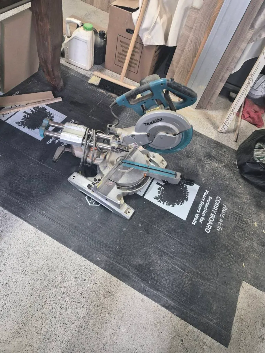 Mitre saw - Image 2