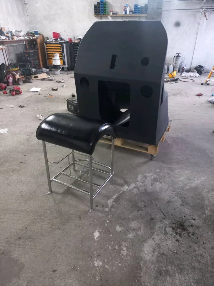 Rib console - Image 2