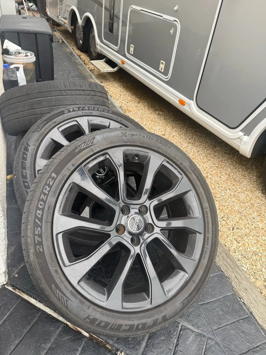 Land Rover Range Rover Alloys 21” - Image 1