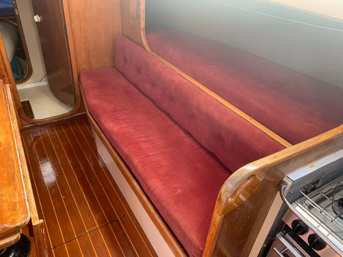 Yacht - Image 3