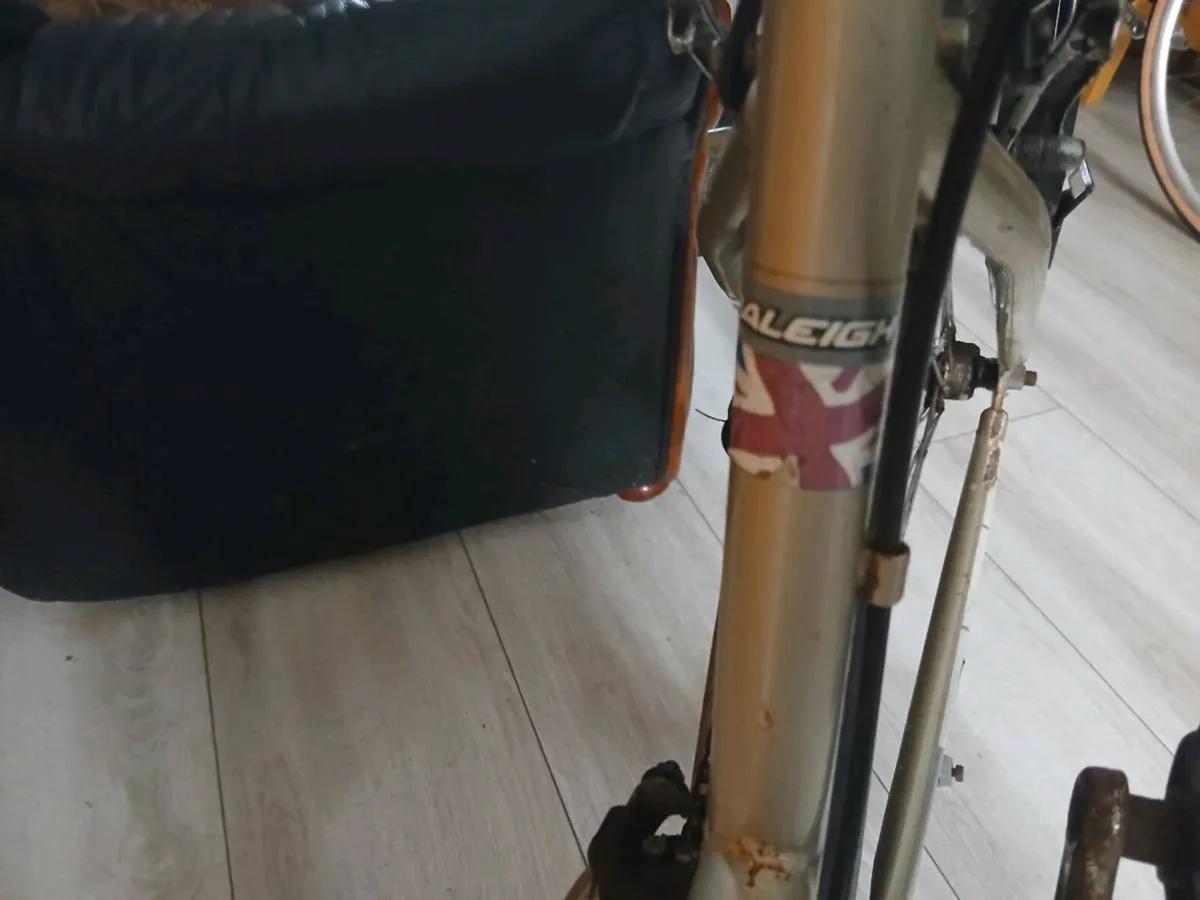 Raleigh Ladies Bike - Image 3