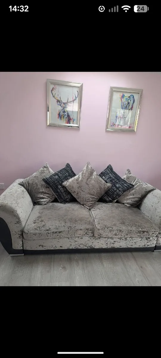 Sofa - Image 4