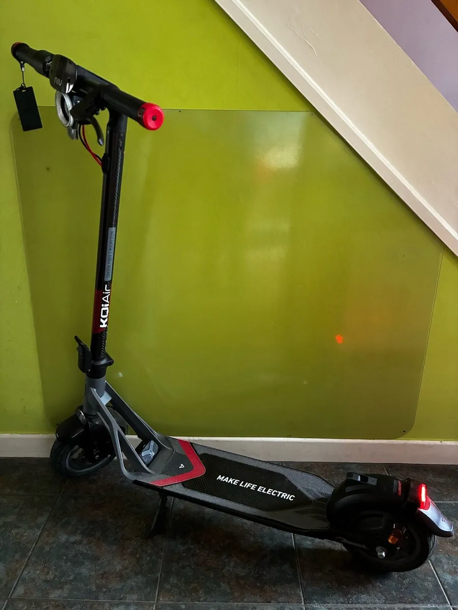 NEW e-scooter NIU KQiAir (12kg! Foldable) - Image 1