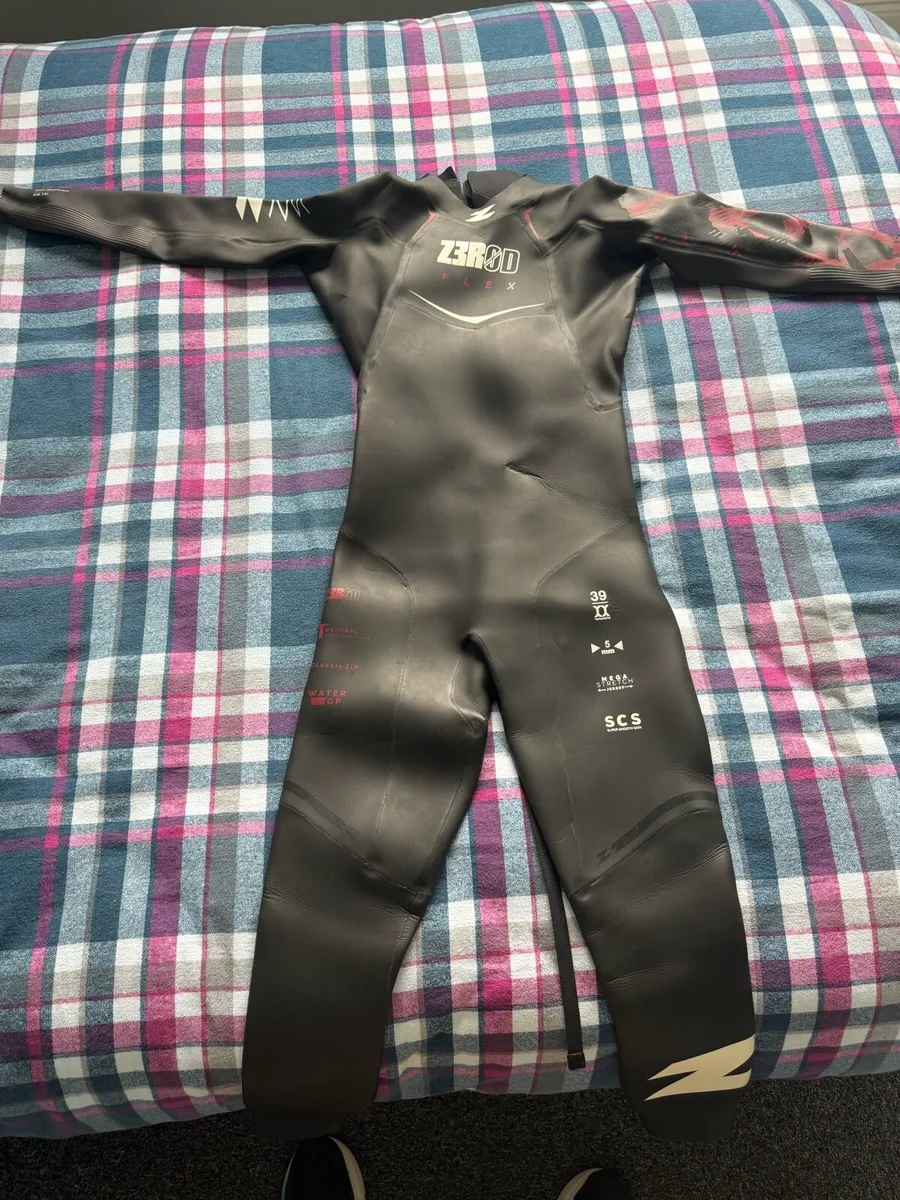 Zer0d Performance Triathlon Wetsuit - Image 2