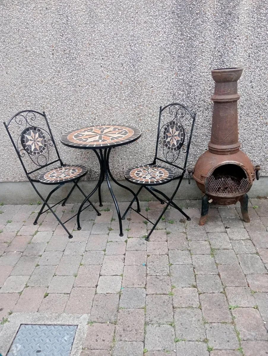 Garden table and 2 chairs  one cast iron stove - Image 2