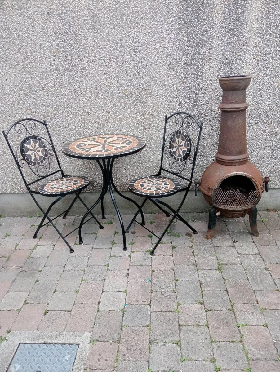 Garden table and 2 chairs  one cast iron stove - Image 3