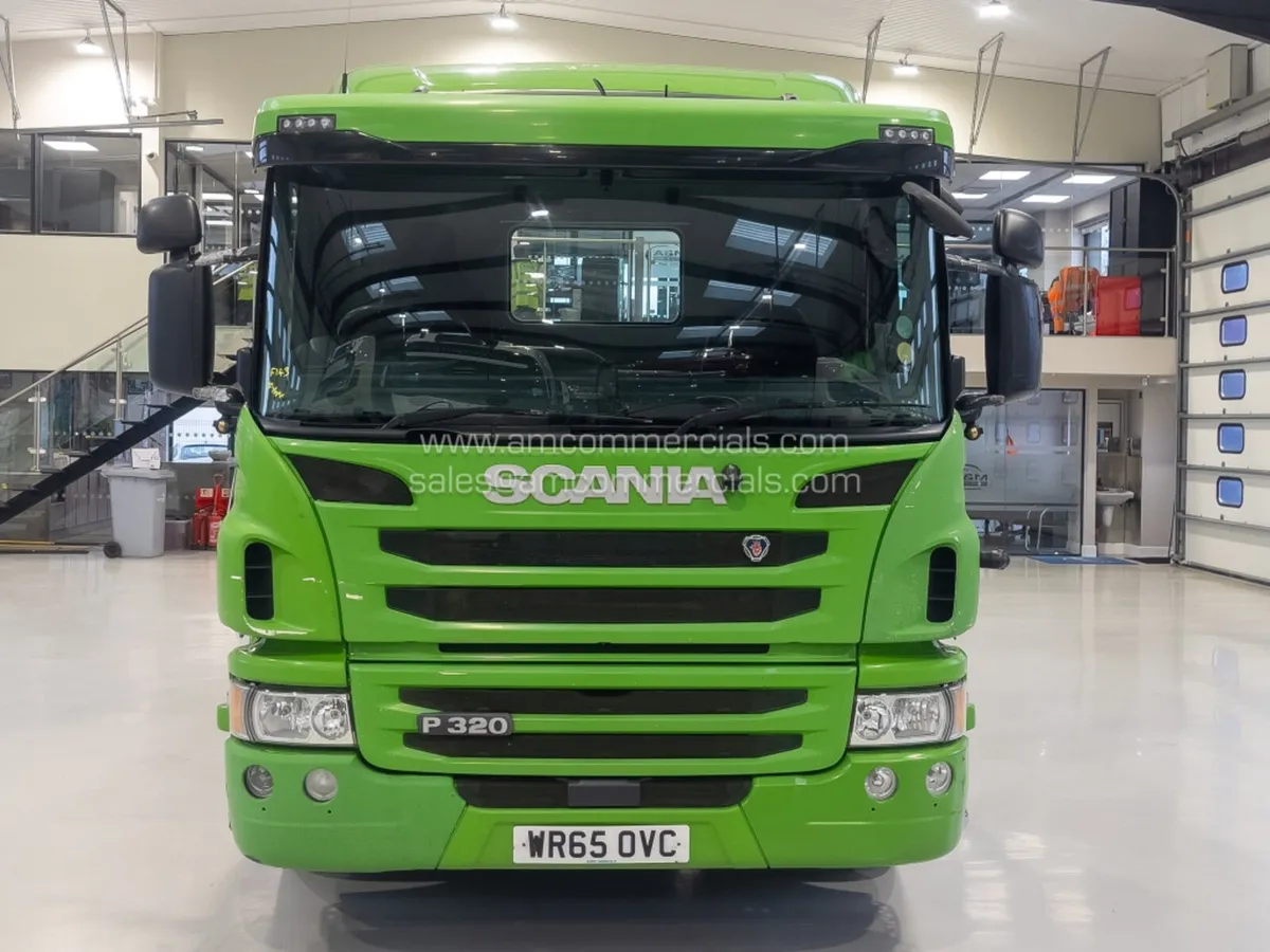 2015 SCANIA P320 LOW SLEEPER CAB - Image 2