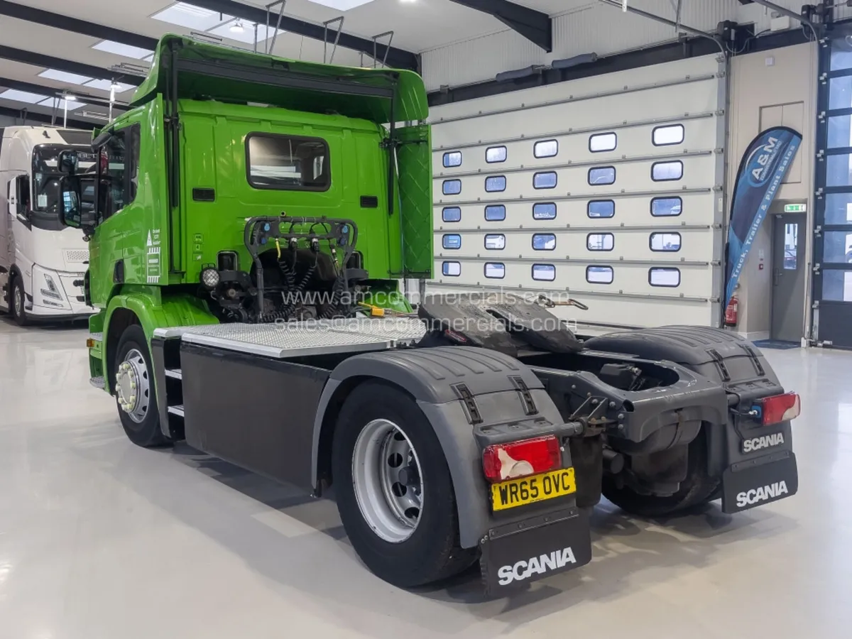 2015 SCANIA P320 LOW SLEEPER CAB - Image 4