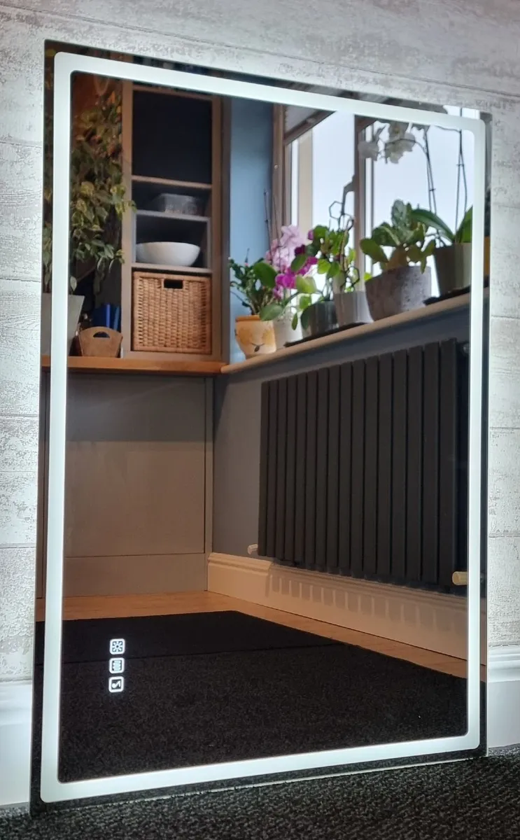 LED Bathroom Mirror 100x70cm Fog Free - Image 4