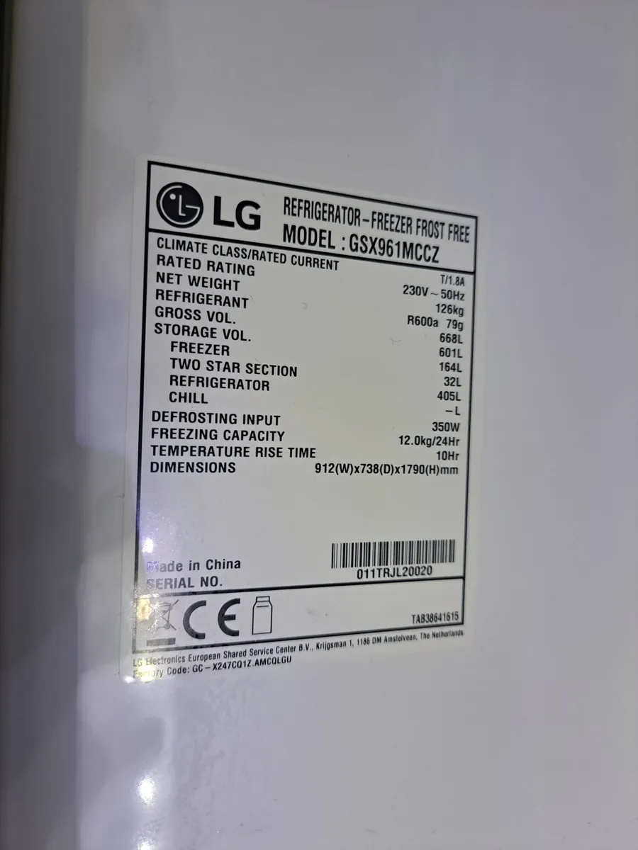 Lg American instaview fridge freezer - Image 1