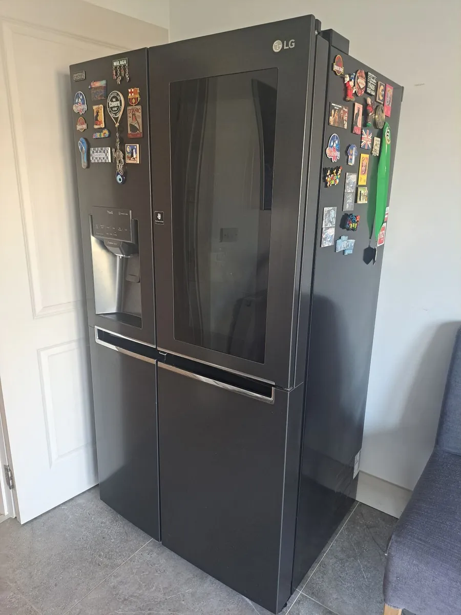 Lg American instaview fridge freezer - Image 2