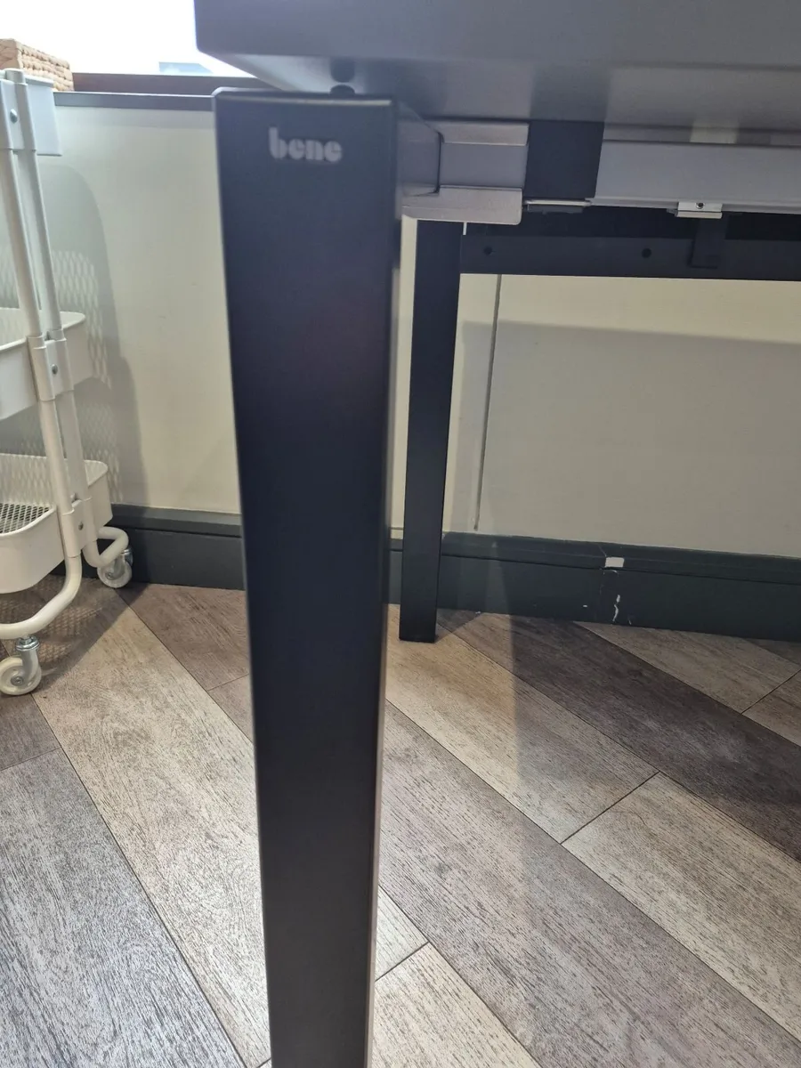 High Quality Office Desks Bene Brand - Image 3