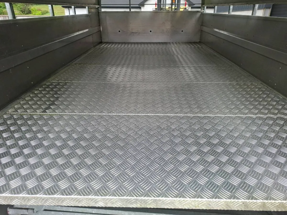 Sheep decks for Nugent 12ft x 6ft - Image 2