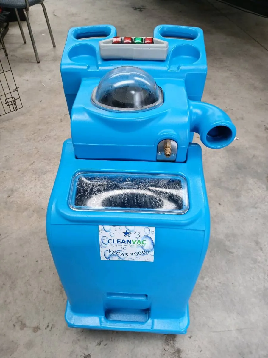 Cleanvac Vegas 3000 Twin Vac carpet cleaner - Image 1