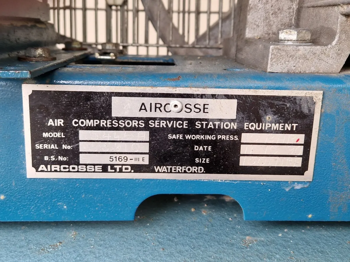 AIR COMPRESSOR - Image 3