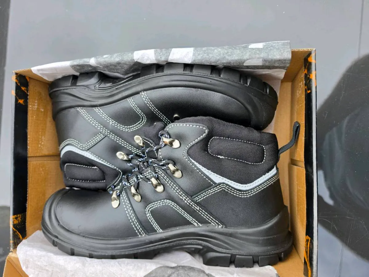 Working boots - Image 4