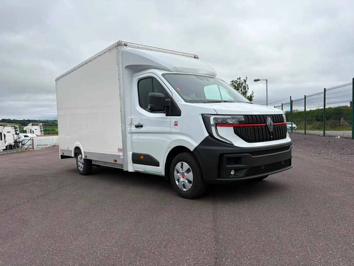 Renault Master Luton - Image 1