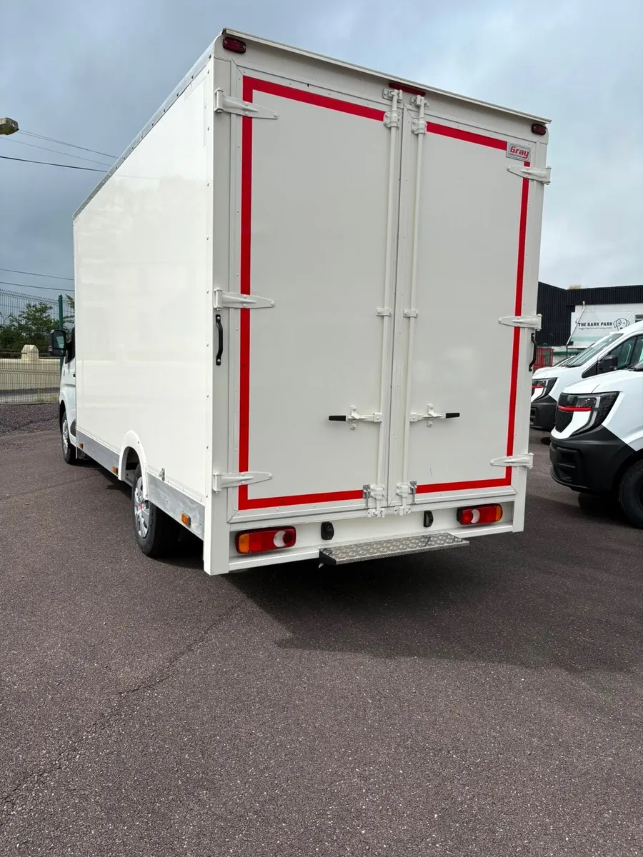 Renault Master Luton - Image 3