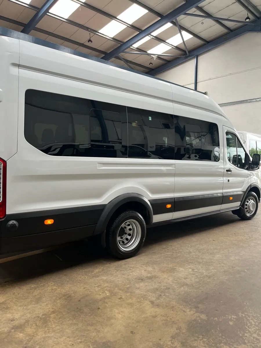 Ford Transit 460 Eco Blue 17 seater mini bus - Image 1