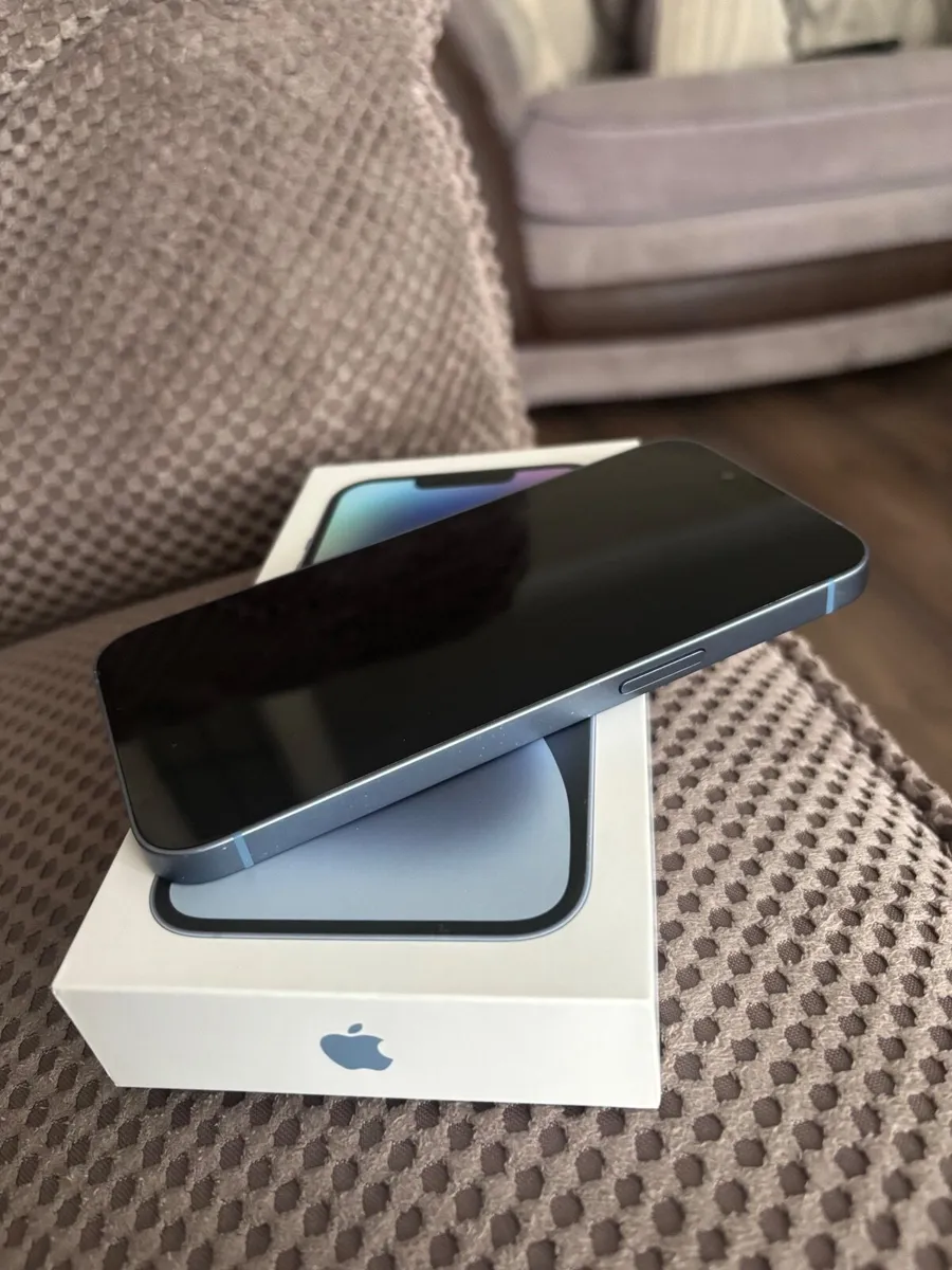 iPhone 14 - Image 1