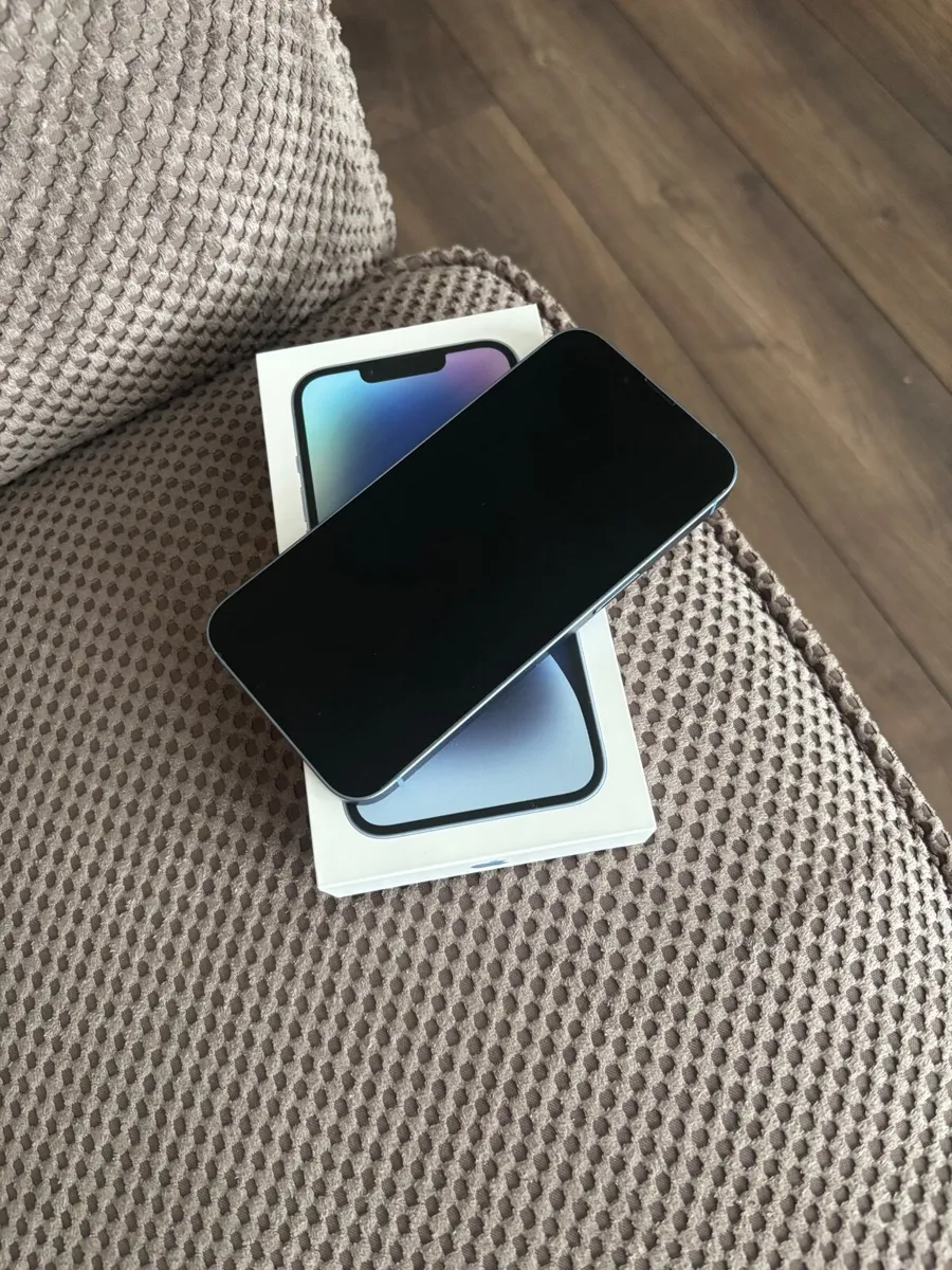 iPhone 14 - Image 3