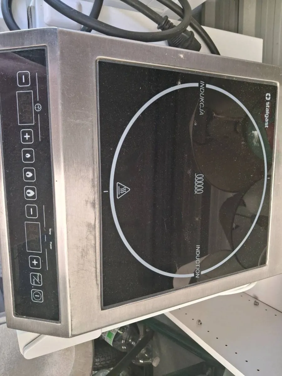 Induction hob - Image 2