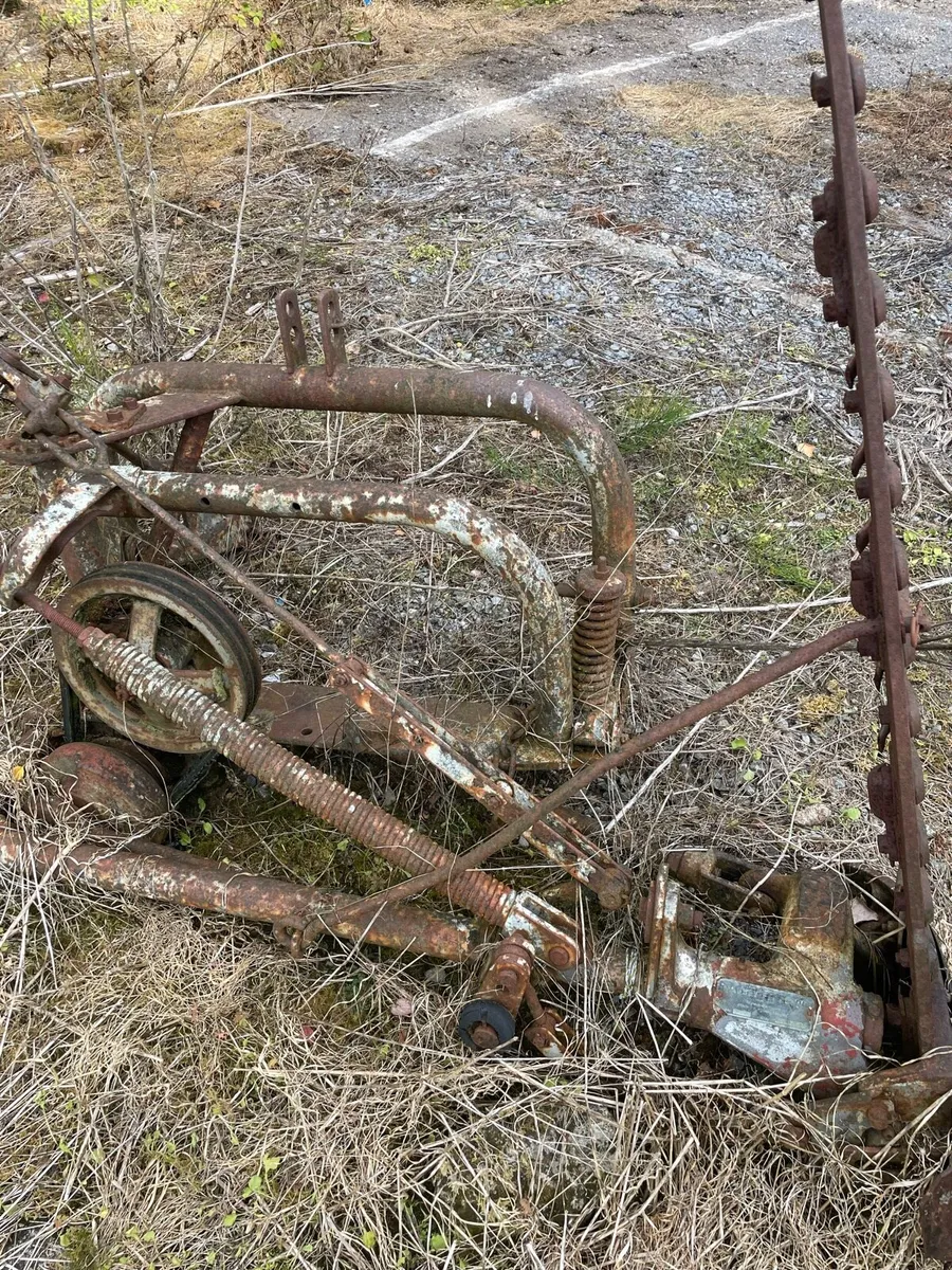 Massey Ferguson Finger Bar Mower - Image 2