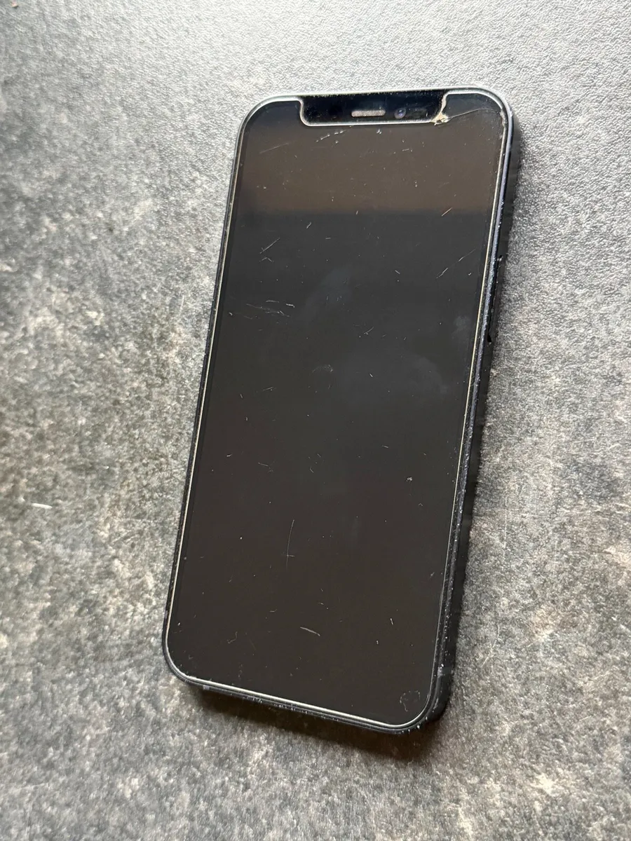 iPhone 12 mini 128gb and Otterbox case - Image 3