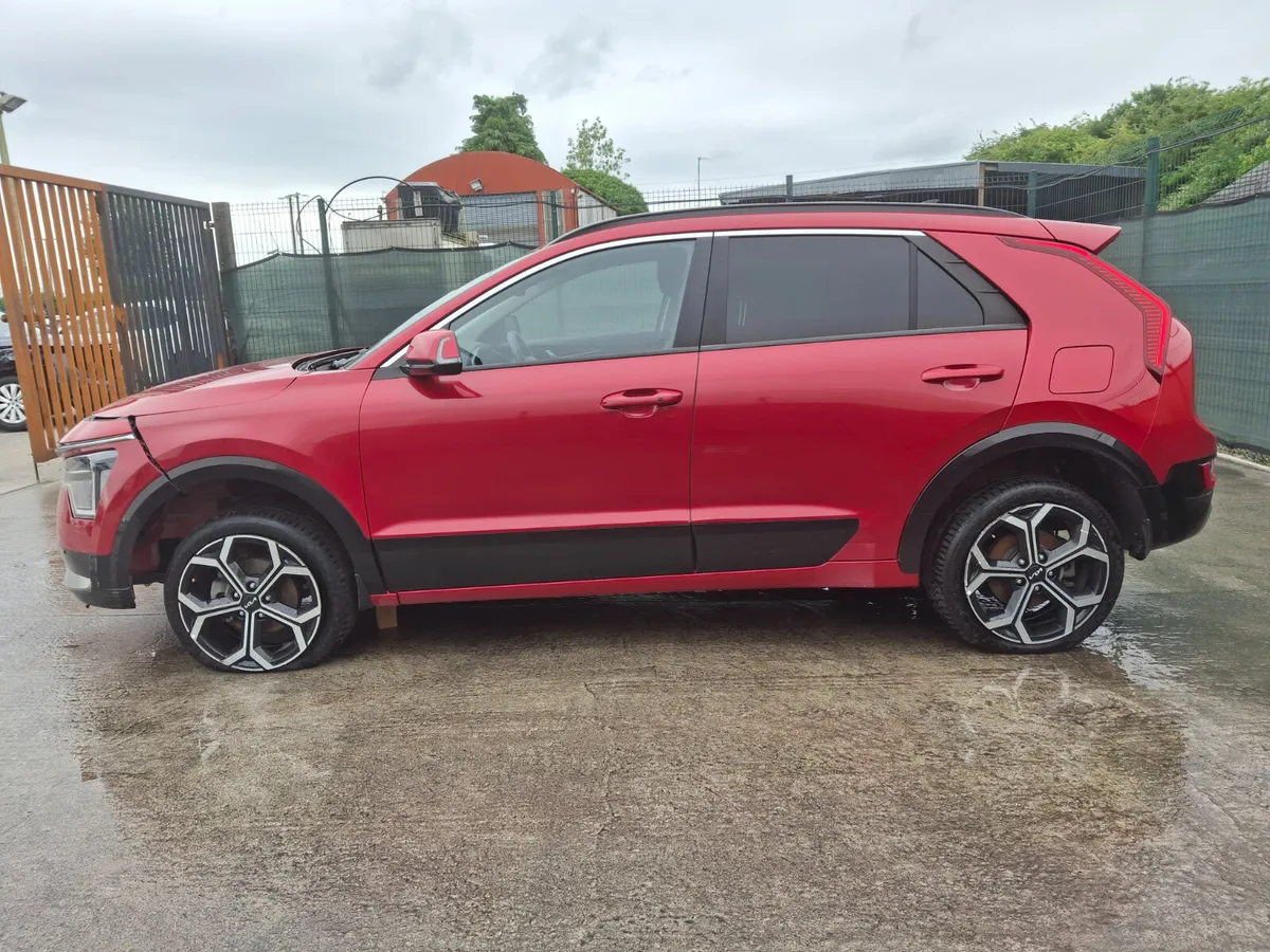 232 Kia Niro  Hev  Hybrid  Automatic  1.6 Petrol - Image 4