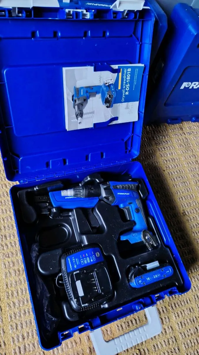 Rawlplug 18v Cordless Auto feed  screw gun. Plaste - Image 4