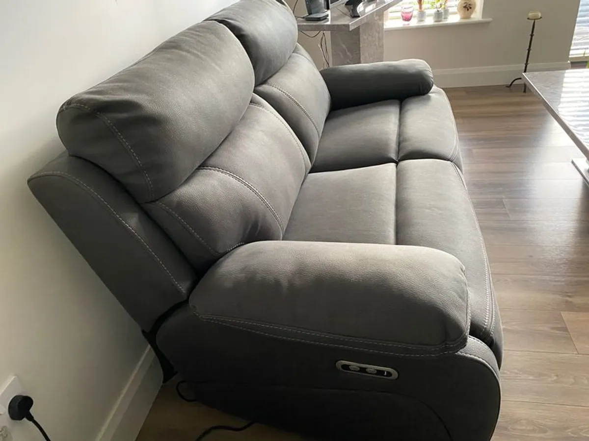 Electric Recliner Sofa for Sale - Image 4