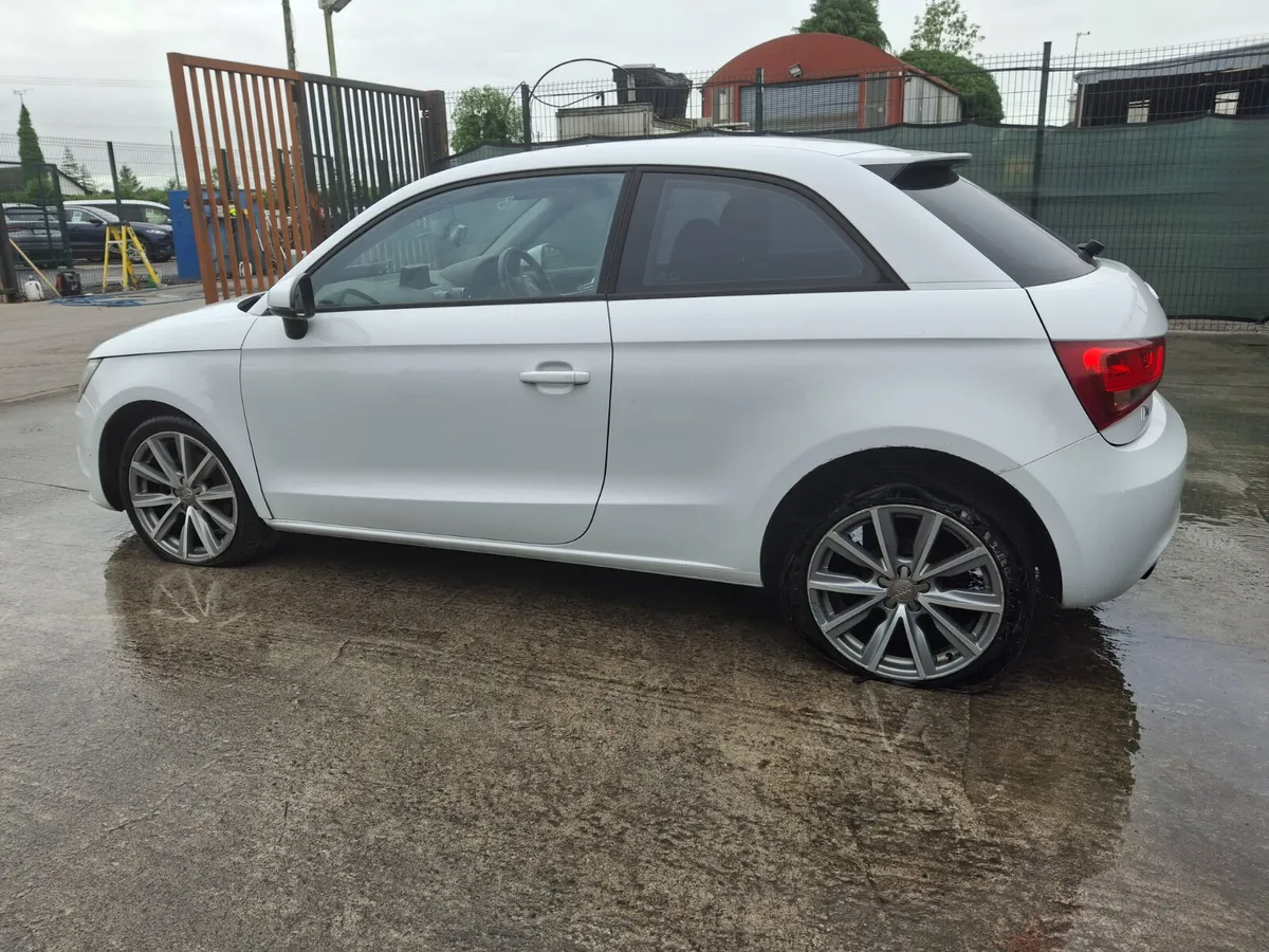 132 Audi A1  1.4 Petrol  Automatic - Image 4
