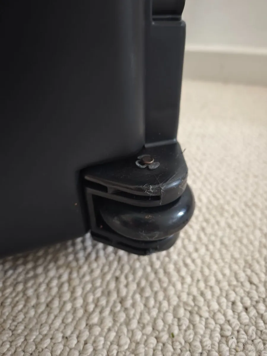 Peli storm case iM2720 - Image 3