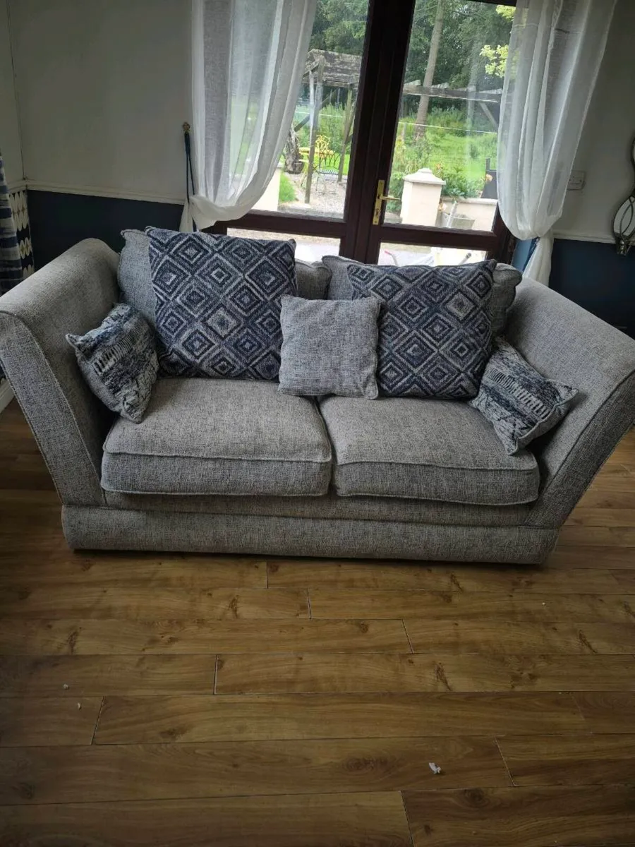 Couch - Image 1