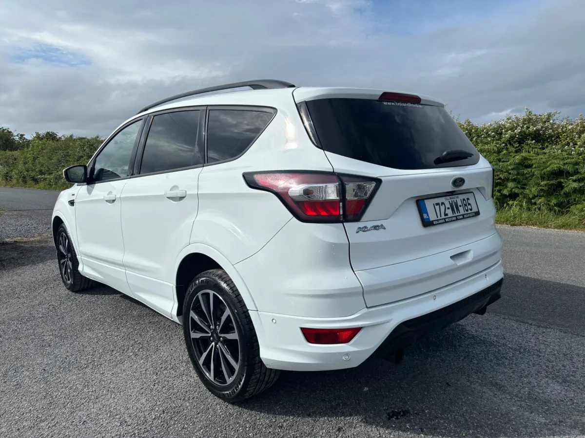 172 ford kuga  ST Line 5 seater - Image 4
