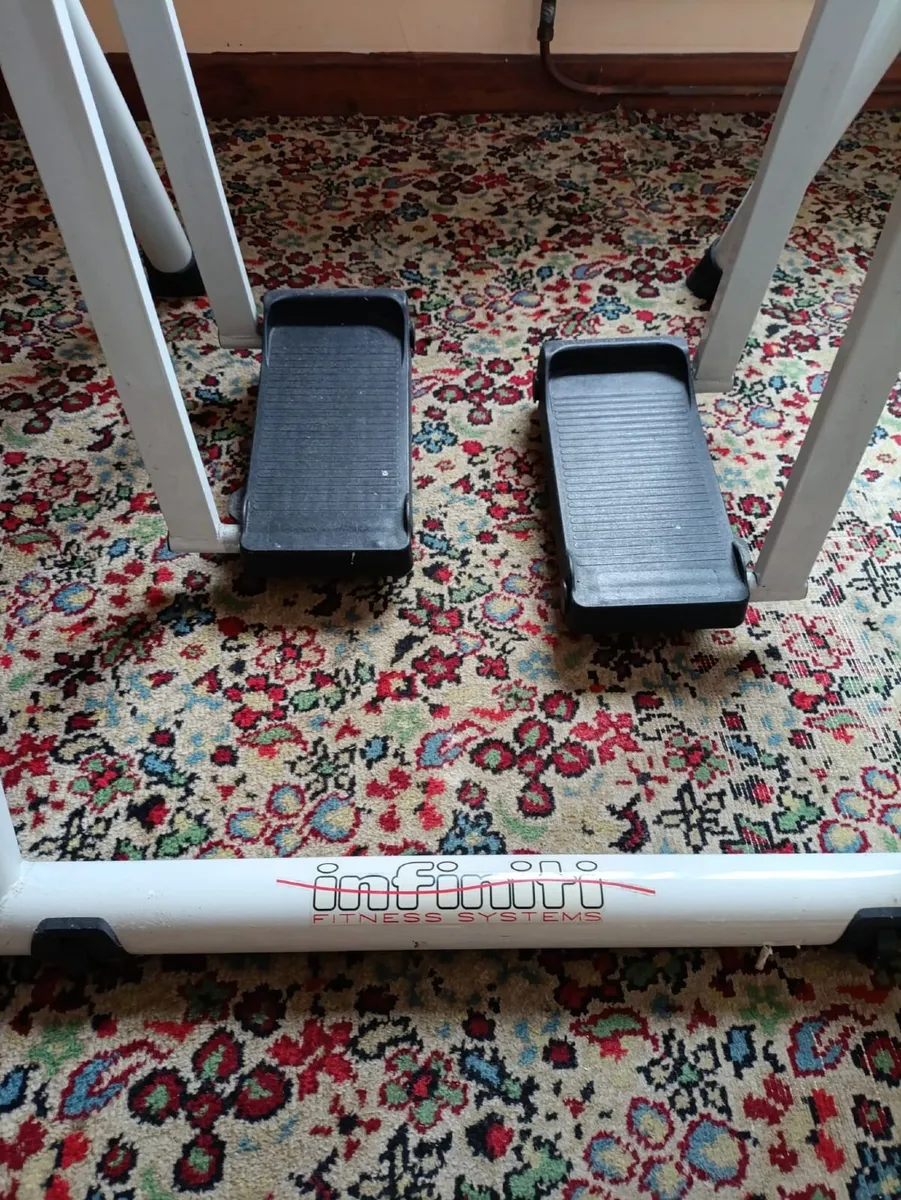 Gravity Walker - Infiniti Fitness - Image 4