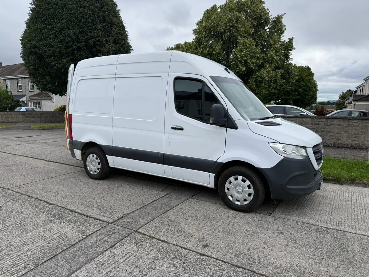 2020 Mercedes Sprinter CVRT 02/27 - Image 1