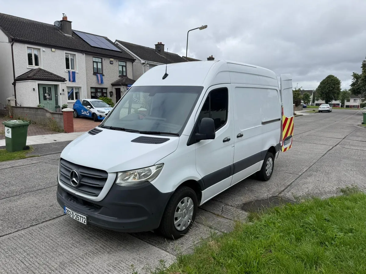 2020 Mercedes Sprinter CVRT 02/27 - Image 3
