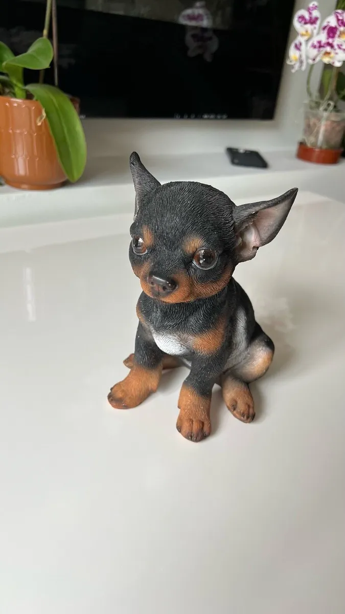 Chihuahua Dog Garden Statue - Image 1