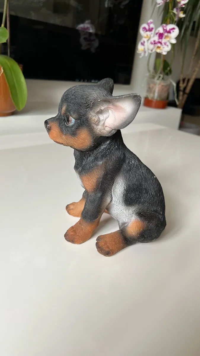 Chihuahua Dog Garden Statue - Image 2