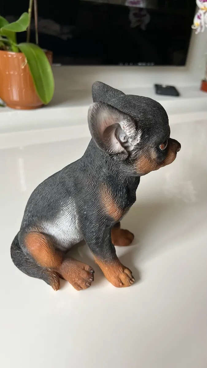 Chihuahua Dog Garden Statue - Image 4